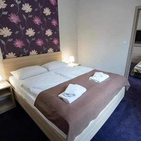 4family *resort*spa* 度假村 *